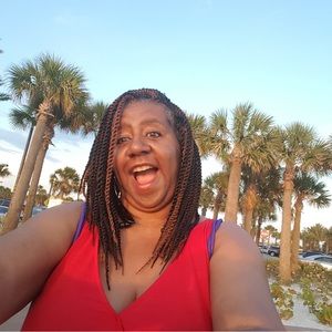 Meet your Posher, Natalie